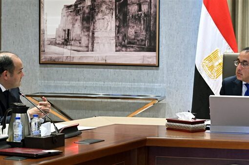 الحكومة تدرس مقترحات إقامة مراكز تجارية مصرية متكاملة في إفريقيا