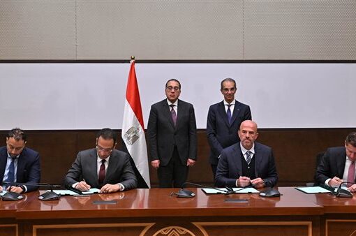 توقيع مذكرة تفاهم لبناء وتشغيل مركز للبيانات الخضراء في مصر
