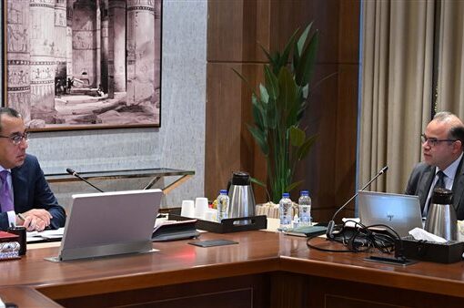 رئيس الوزراء: تسريع وتيرة برنامج توسيع قاعدة ملكية الشركات المملوكة للدولة