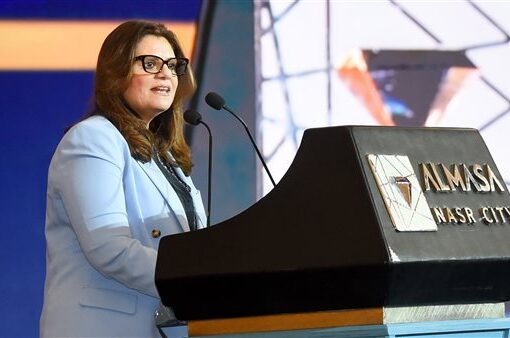 وزيرة الهجرة: طرح مسارات بديلة لزيادة التحويلات الدولارية من المصريين بالخارج