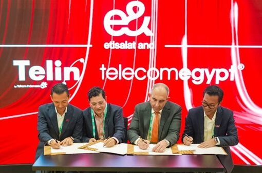 المصرية للاتصالات تشارك في تحالف دولي لإنشاء مشروع الكابل البحري ICE IV