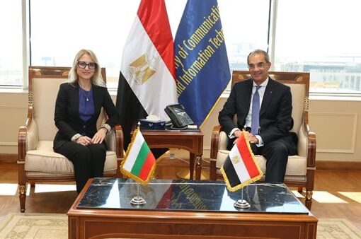 وزير الاتصالات يبحث التعاون بين مصر وبلغاريا بمجالات التحول الرقمى ودعم الإبتكار