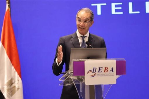 وزير الاتصالات: حوكمة وتنظيم تداول البيانات يجذب استثمارات الذكاء الاصطناعي