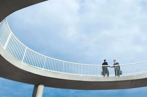 شراكة بين ديل تكنولوجيز و إريكسون لتسريع التحول السحابي لشبكات الاتصالات