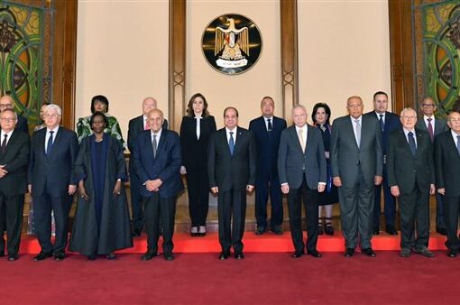 الرئيس السيسى يؤكد أهمية دور مكتبة الإسكندرية في نشر المعرفة والعلم