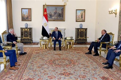 الرئيس السيسى يستقبل زعيم الأقلية الجمهورية بمجلس الشيوخ الأمريكى