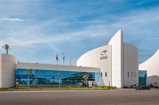 البريد تصدر طابعاً تذكارياً بمناسبة مرور 90 عامًا على إنشاء الإذاعة المصرية