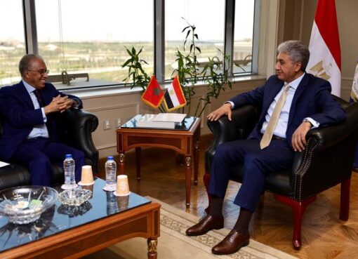 وزير السياحة والآثار يبحث مع سفير المملكة المغربية بالقاهرة تعزيز سبل التعاون المشترك