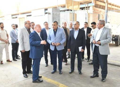 وزير الدولة للإنتاج الحربي” يتابع انتظام سير العمل في “حلوان لمحركات الديزل”