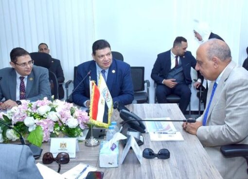 وزير الكهرباء والطاقة المتجددة يجتمع بقيادات هيئة المحطات النووية داخل موقع الضبعة