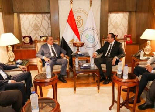 رئيس هيئة الرعاية الصحية يلتقي نقيب المحامين ورئيس اتحاد المحامين العرب لبحث سبل التعاون المشترك
