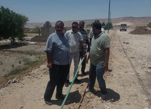 محلي نقادة : إزالة خط مياة غير مرخص يستخدم في رى الزراعات