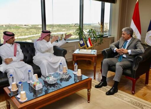 – وزير السياحة والآثار يبحث مع الرئيس التنفيذي لمجموعة طيران ناس سبل تعزيز التعاون المشترك