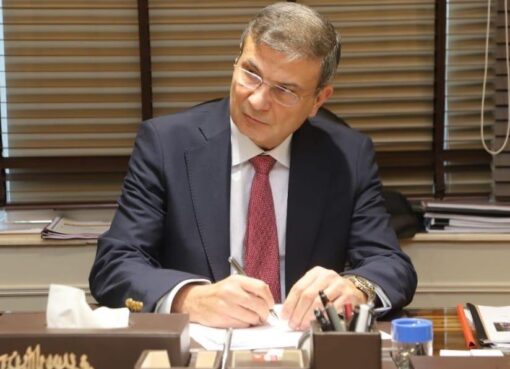 وزير الزراعة يشدد على تكثيف حملات التفتيش والرقابة على اسوق المبيدات