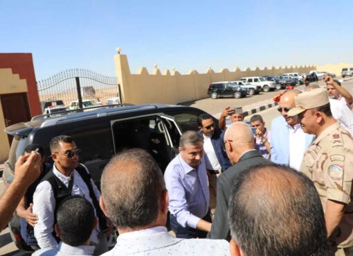 وزيرا الزراعة و الري يتفقدان بعض المشروعات التنموية والخدمية الزراعية بمحافظة شمال سيناء