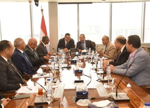 وزير الإسكان ورئيس “شركة العاصمة” يتابعان موقف منظومة مياه الشرب والصرف الصحى بالعاصمة الإدارية الجديدة