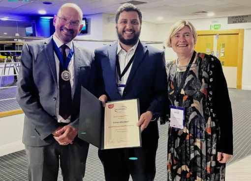 باحث سعودي يحقق إنجازا دوليا مرموقا في مجال أبحاث الفم والأسنان ببريطانيا