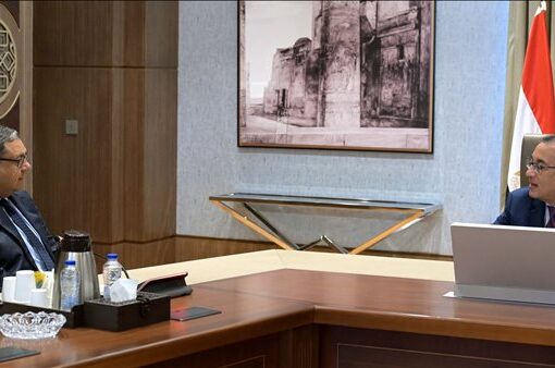 رئيس الوزراء: مستعد لاستقبال أي آراء لتعزيز الثقة مع القطاع الخاص