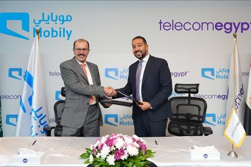«موبايلي» تتعاون مع «المصرية للاتصالات» لإنزال أول كابل بحري يربط بين السعودية ومصر