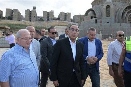 رئيس الوزراء يبدأ جولة تفقدية بعدد من مشروعات صندوق التنمية الحضرية