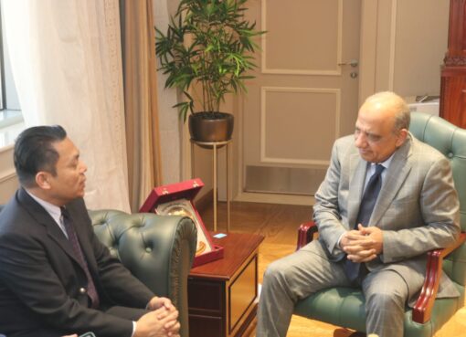 وزير الكهرباء والطاقة المتجددة يستقبل سفير ماليزيا بالقاهرة لبحث سبل دعم وتعزيز فرص التعاون والشراكة والاستثمار