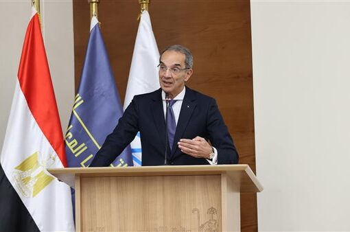 وزير الاتصالات يشهد تخريج 2000 متدرب من أكاديمية المواهب المصرية ETA