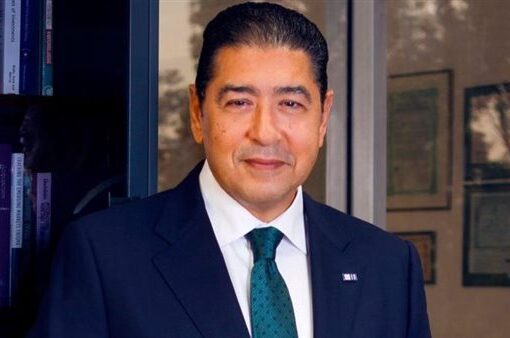 رئيس البنك التجاري الدولي يتوقع تراجع التضخم إلى 13% بنهاية 2025