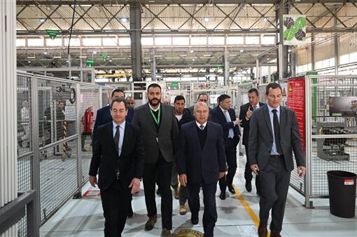 «الوزير» يفتتح مصنع شركة السويدي لكابلات الاتصالات باستثمارات 2 مليار جنيه