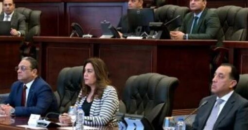 رئيس الوزراء يستعرض قدرات المحافظات فى مواجهة الأزمات والكوارث