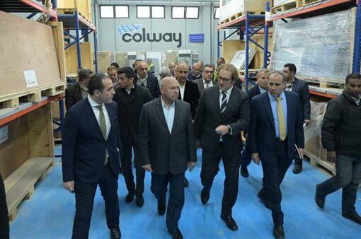 كولواي الأسبانية تبدأ إنتاج المكونات الداخلية للقطارات في مصر