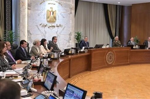 مجلس الوزراء يوافق على زيادة منحة العمالة غير المنتظمة لـ1500 جنيه