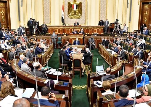 بدء الجلسة العامة لمجلس النواب لأخذ الرأى النهائى على قانون الإجراءات الجنائية