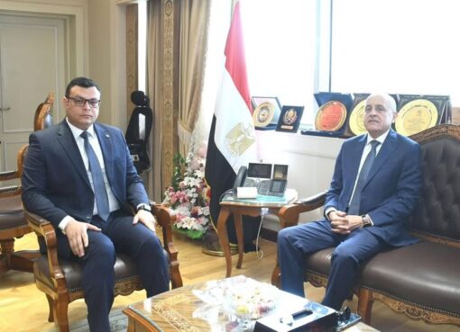 وزير الإسكان يستقبل محافظ الأقصر لمتابعة مشروعات مبادرة “حياة كريمة” بالمحافظة