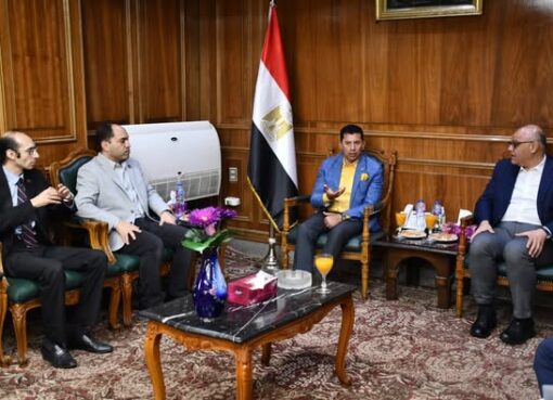 وزير الشباب والرياضة ومحافظ القليوبية يجتمعان مع نواب البرلمان لبحث تطوير القطاع الشبابي والرياضي بالمحافظة