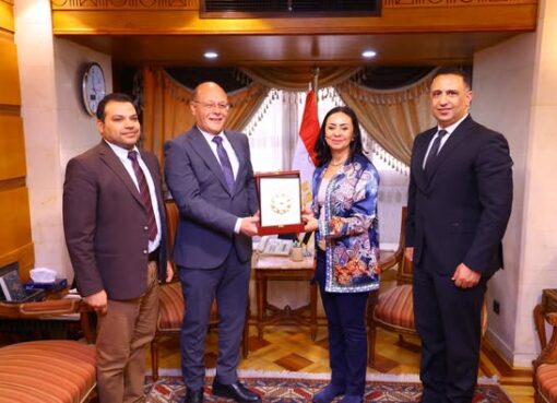 وزيرة التضامن الاجتماعي تلتقي رئيس جامعة سوهاج