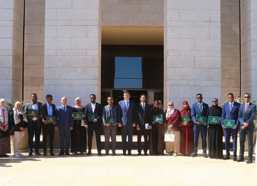 وزير الزراعة يشهد حفل تخرج متدربين صوماليين ضمن برنامج إدارة التربة