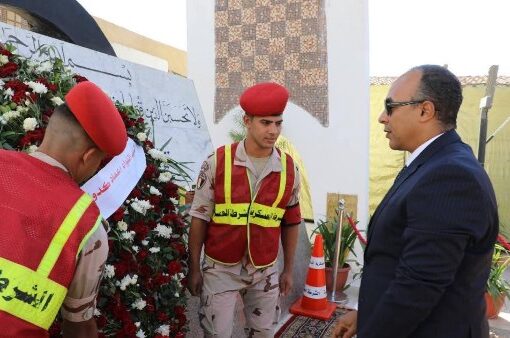 نائب محافظ المنيا يضع إكليل الزهور على النصب التذكاري للشهداء احتفالًا بذكرى نصر أكتوبر المجيد